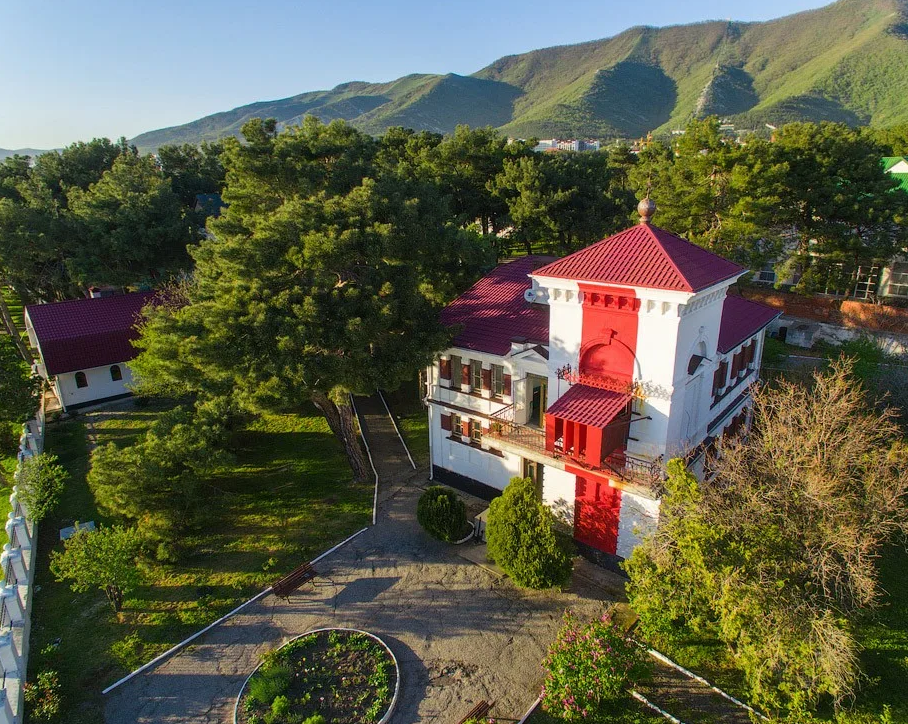 индивидуальная экскурсия на маяк геленджика с анапы